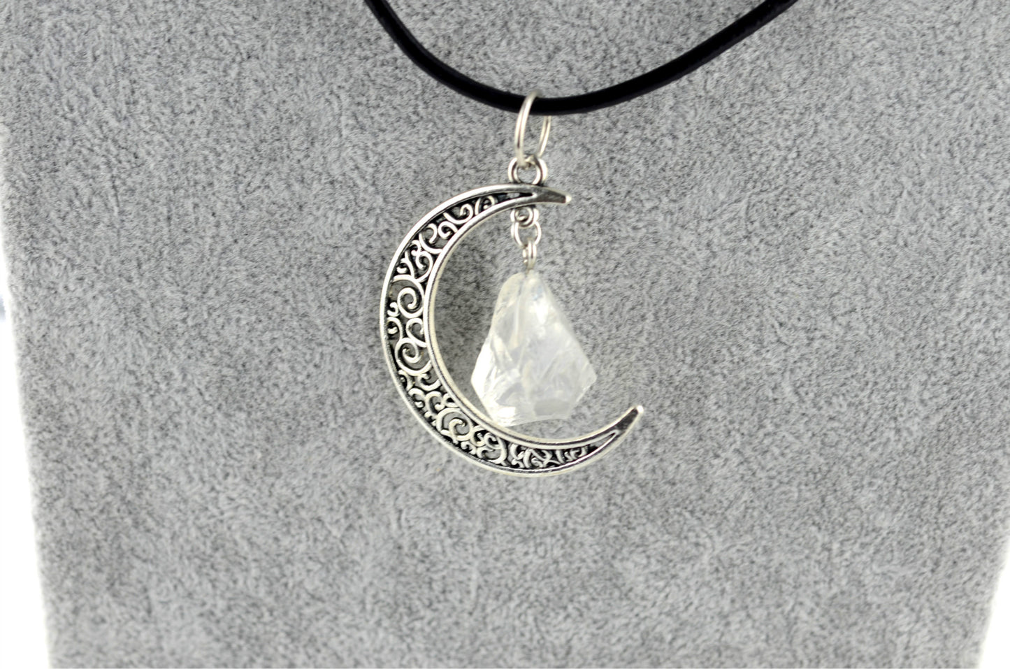 Gothic Rough Crystal Antique Moon Pendants for Necklace