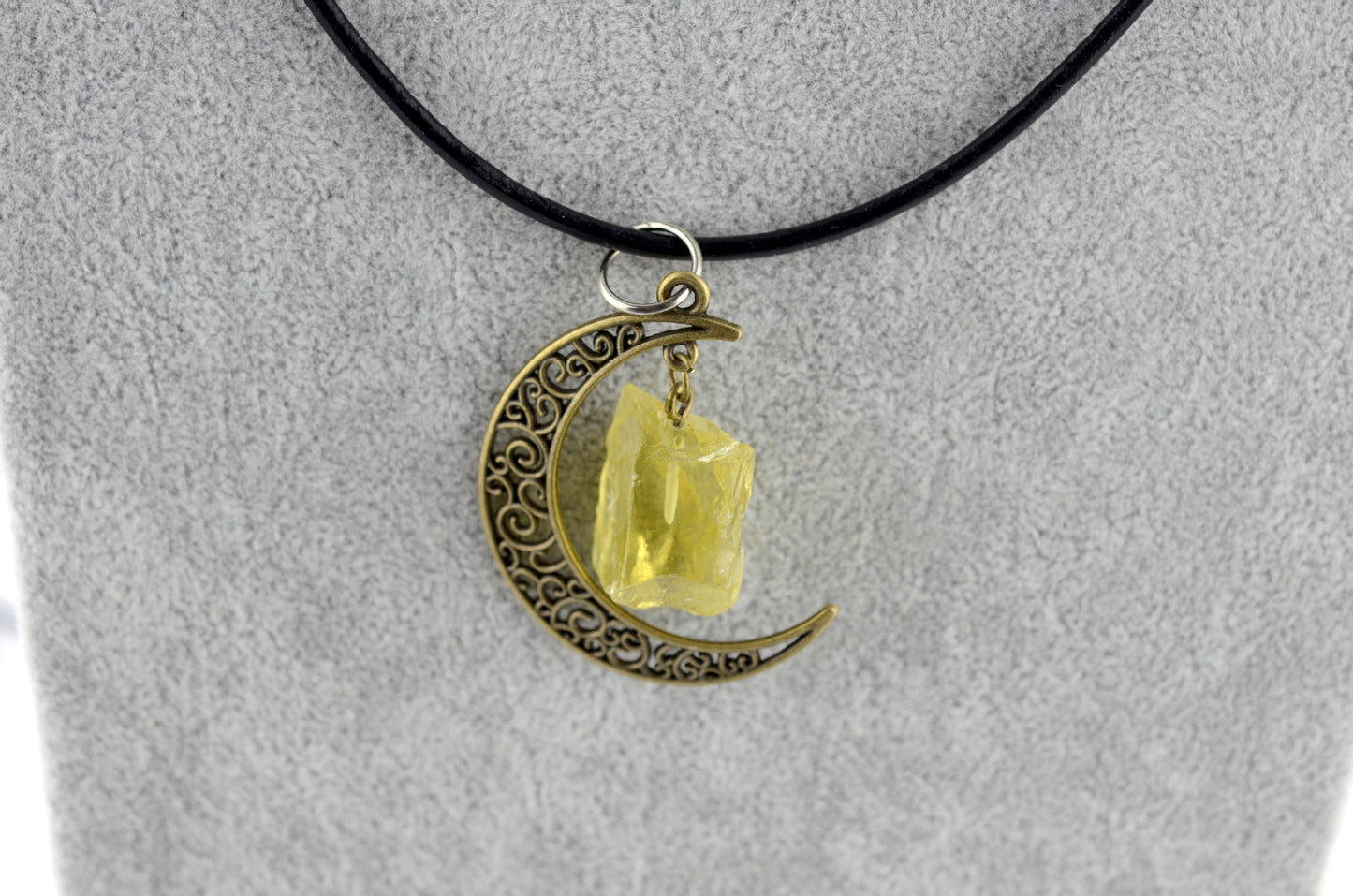 Gothic Rough Crystal Antique Moon Pendants for Necklace