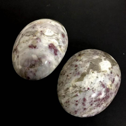 Plum Blossom Quartz Palm Stones